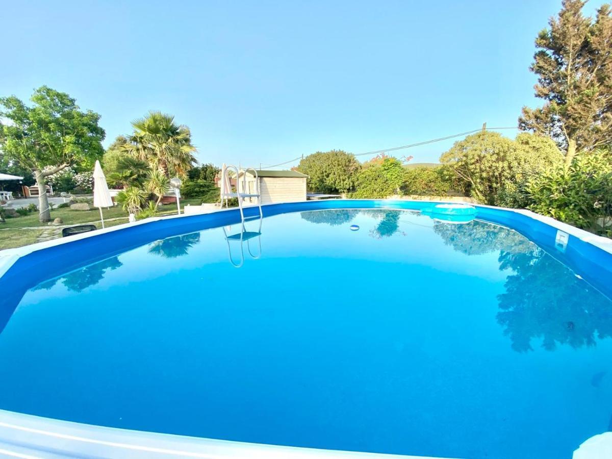 Casa Vacanze La Guzzetta Ranch Villa Canaglia Luaran gambar