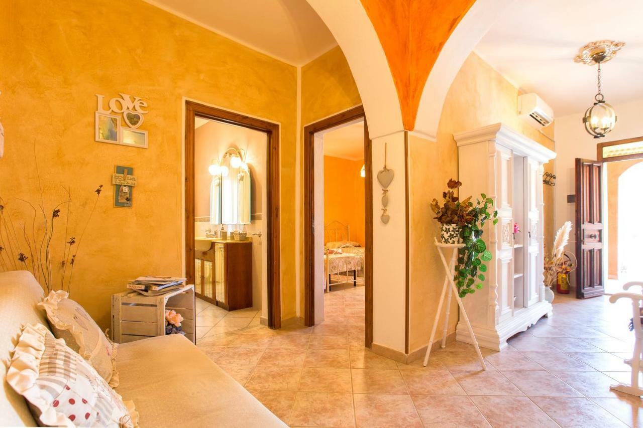 Casa Vacanze La Guzzetta Ranch Villa Canaglia Luaran gambar